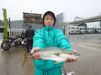 <p>沖の北 ショアジギでハマチ！8時頃にヒット！</p>