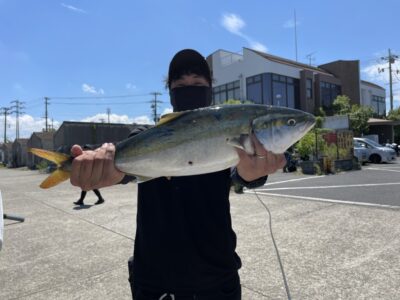 <p>ツリキン様　沖の北　ショアジギでメジロGET^ ^</p>