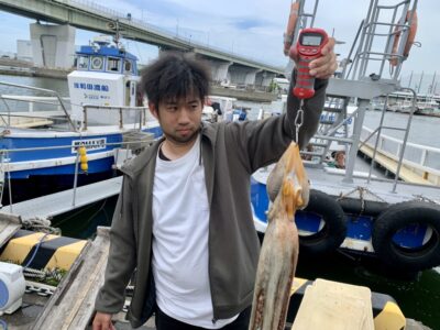 <p>旧一文字赤灯で2.95kg🐙大タコ釣れました‼️</p>