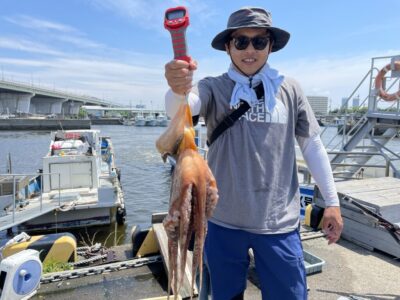 <p>椿野様　旧一文字3番　大蛸2.62キロ🐙おめでとうございます^ ^</p>