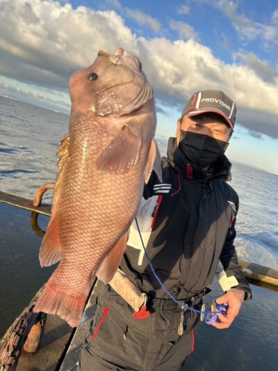 <p>大木様 沖の北 かぶせ釣りでモンスターカンダイ！</p>