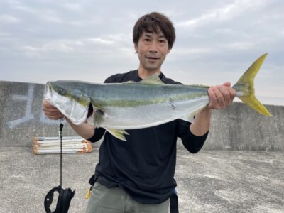 <p>匿名ムコ様　沖の北　アジ飲ませ　ブリ83cm🎣</p>