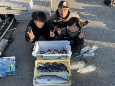 <p>上堀様　沖の北　アジ飲ませでメジロ🎣他サビキ釣りで小アジ大漁♪♪グレはシラサエビでGET^ ^</p>