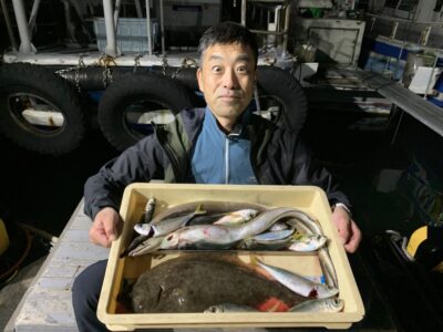 <p>鈴木様　沖の北　初めての岸和田一文字渡船　サビキでアジ&サバ🐟呑ませ釣りでヒラメ&ハモ🎣㊗️</p>