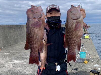 <p>haruhisa SP様　沖の北　かぶせ釣りでカンダイ3尾🎣　撮影後リリース🐟</p>