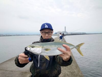 <p>今城様 沖の北 ジャックアイ・マキマキ岸一ピンクでハマチ！6時半頃にヒット！</p>