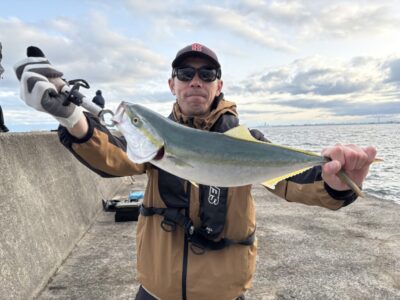 <p>匿名さま　沖の北　6時頃ビッグバッカーでハマチ🎣</p>