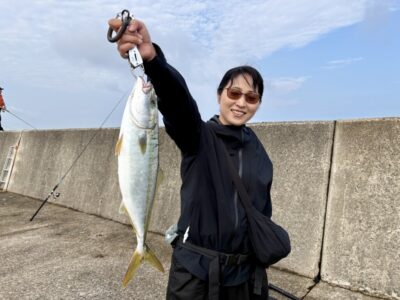 <p>まさみチャン　沖の北　7時迄メタルバイブで人生初㊗️青物🎣</p>