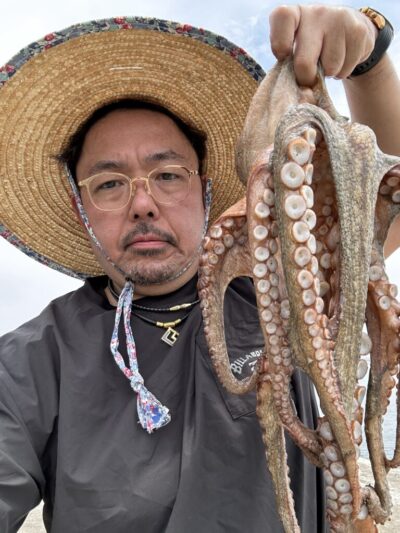 <p>綿田様 沖の北外向き タコエギで大ダコ1.65kg！！！12時前にヒット！</p>