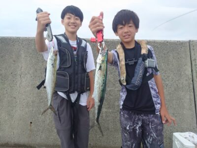<p>晃人＆佳典　沖の北　ショアジギでサゴシ！</p>