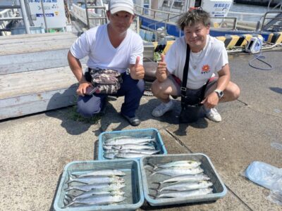 <p>山田様&加藤様　沖の北　サムライジグRスピン40gでサゴシ大漁✨お見事♪♪</p>
