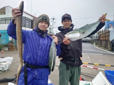<p>沖の北　ショアジギでサゴシ！飲ませ釣りでメジロとハモ！</p>