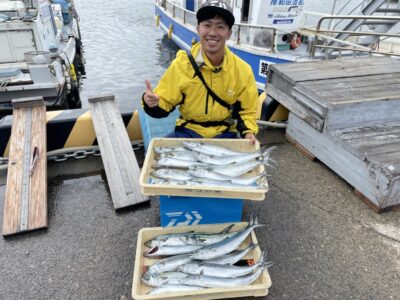 <p>イワセマン様　沖の北　サムライジグRスピンでサゴシ20匹🎣</p>