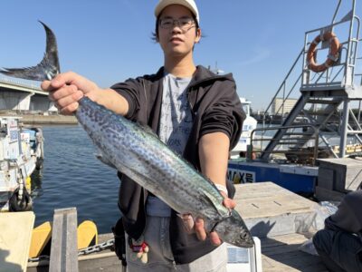 <p>MERU様　沖の北　ショアジギ　サワラ71cm✨6時頃にヒット♪♪</p>