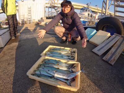 <p>カラミマン様　沖の北　ショアジギでサゴシ大漁！</p>