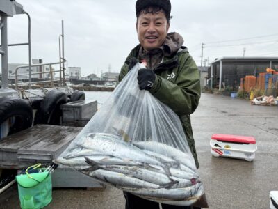 <p>㊈のこせがれ様　沖の北　ショアジギ　サゴシ多数✨</p>