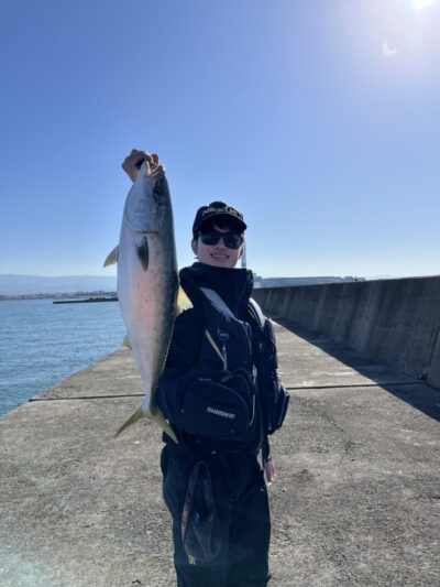 <p>KATO FISHING CLUB 様　沖の北　アジ飲ませ　メジロ🎣14時ごろにヒット♪♪</p>