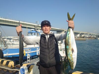 <p>山本様　沖の北　ショアジギでサゴシ！飲ませ釣りでメジロ！</p>