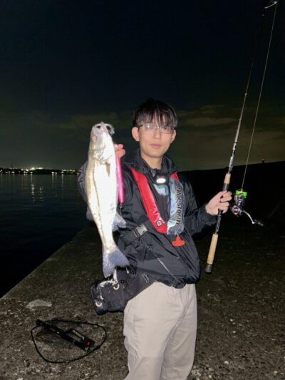 <p>バチ講習会マックススタッフの釣果</p>