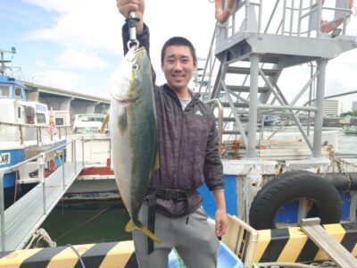 <p>沖の北　セットアッパーでメジロ！10時頃にヒット！</p>
