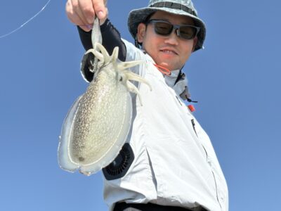 <p>wami師匠様　沖の北　エギングでシリヤケイカ🦑</p>