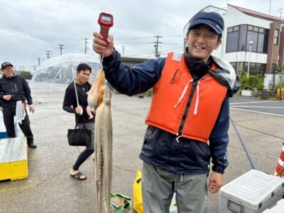 <p>ブルー大好き鈴木様　別撮り2.52kg　自己新記録おめでとうございます♪</p>