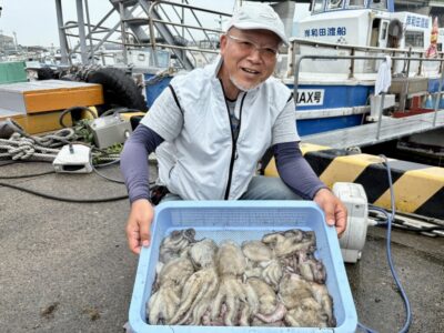 <p>白田様　中波止② タコエギでタコ大漁🐙</p>