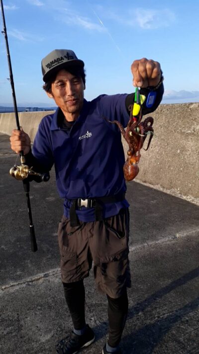<p>にったこ様　沖の北内向き　タコエギで新子タコ🐙外向きで500gくらいの良型を釣ってる方もいました。苦潮がとれて回復してきたのかも。</p>