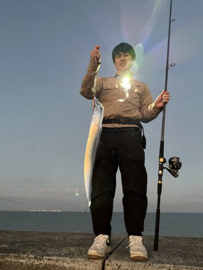 <p>沖の北 セットアッパーでタチウオ！5時半頃にヒット！隣とちょっと離れたところでもセットアッパーでタチウオ釣れてました。</p>