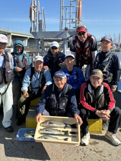 <p>泉州ハネ釣り研究会の皆様 今日は例会でした♪</p>