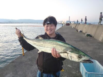 <p>土屋様   沖の北奥の方  ビッグバッカーでサワラ97cm！！！5時40分に底から巻上げでヒット！</p>