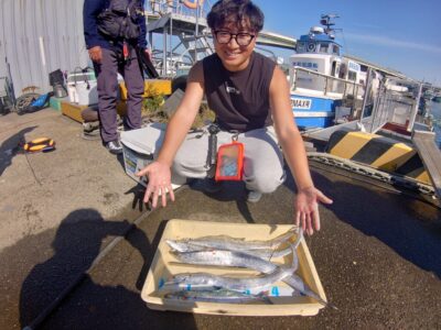 <p>明日は武庫一♪カラミマン様 沖の北 テンヤで朝タチ!ショアジギでサゴシ!</p>